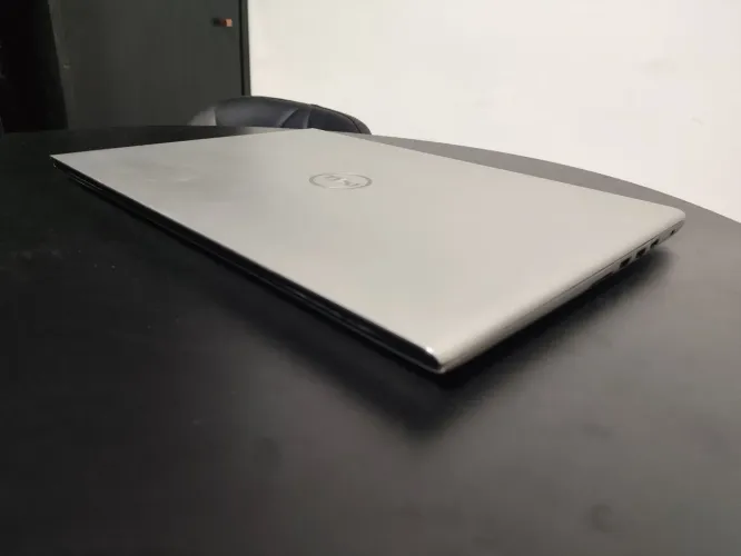 Notebook Dell gamer alumínio placa de vídeo dedicada Core i5 USB C thunderbolt