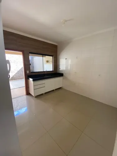 Alugo ótima casa em Caldas Novas