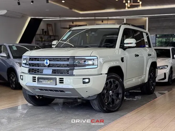 Denza B5 SUV híbrido plug-in 2027