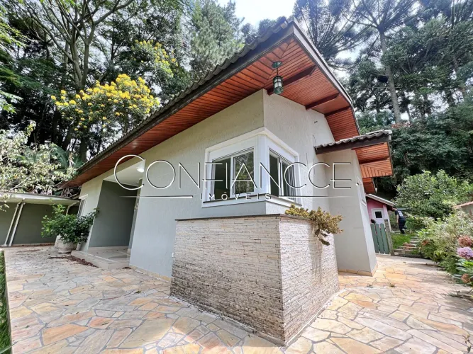Casa com 2 quartos em condominio para alugar em Butiatuvinha, Curitiba - PR | Confiancce I