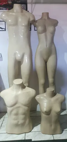 Manequins