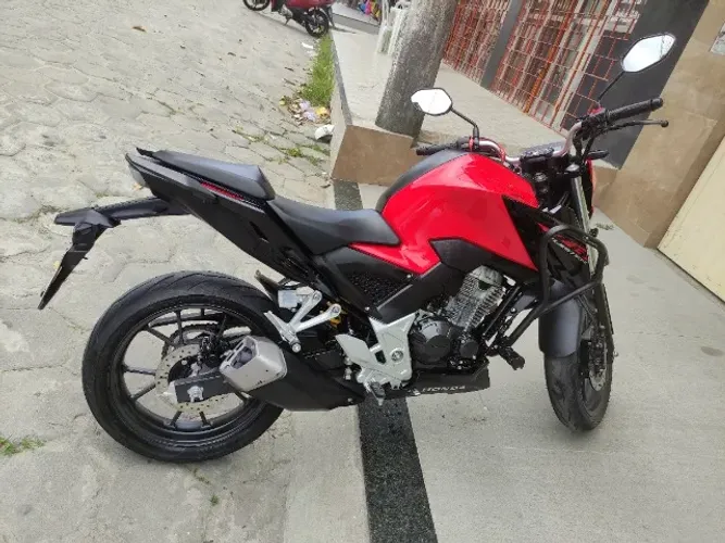 Honda CB 300f Twister Flex 2024