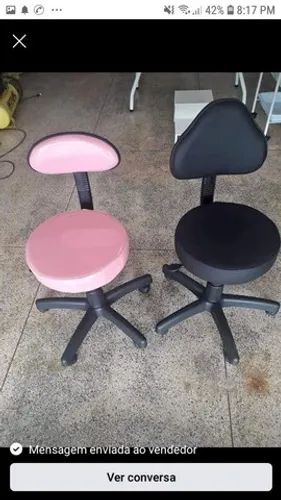 Cadeira mocho com regulagem de altura