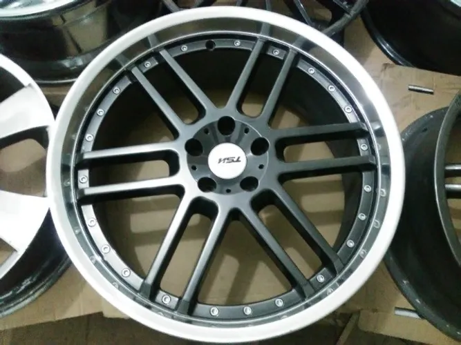 Rodas Aro Grafite Polida Seminova TSW