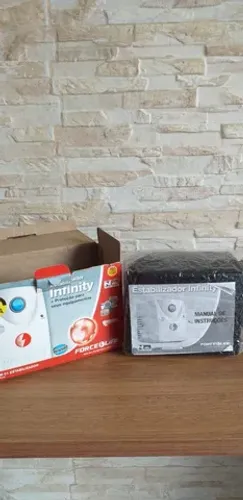 Estabilizador Eternity Force LINE TAM 300 VA, Entrada e Saída 115V ( Novo )<br><br>(