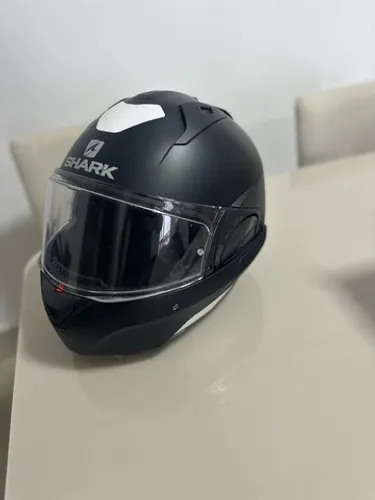 Capacete Shark Evo Es Blank Mat Preto / Tamanho 56