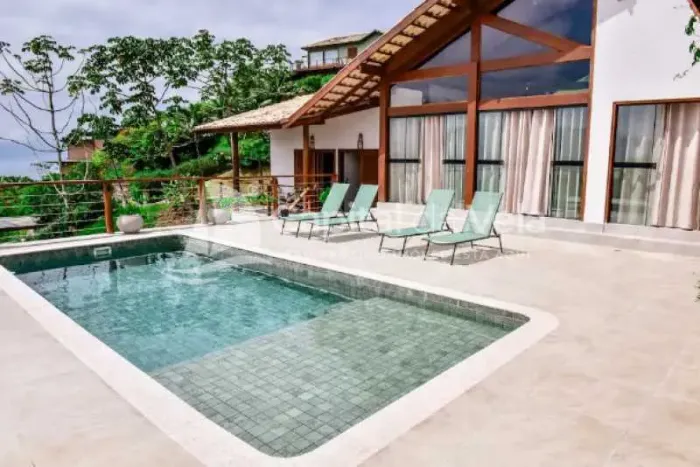 CASA EM CONDOMINIO DE LUXO PROXIMO A PRAIA