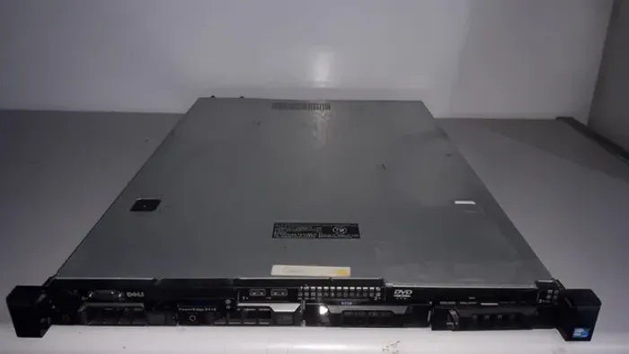 Servidor Dell Poweredge R410 - Xeon Quadcore E5600 2 Hds Sas 300GB 16gb memoria