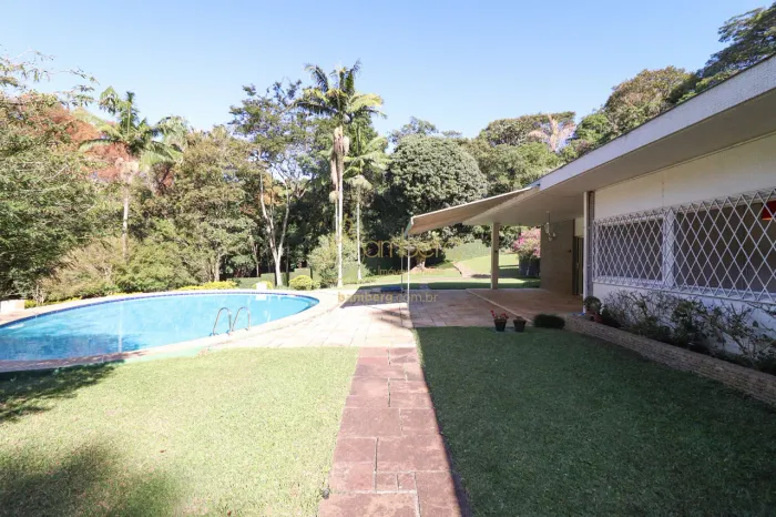 Chácara Flora, 490mts, 4 Quartos, condomínio fechado, piscina