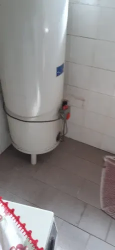 Boiler (aquecedor a gás) de 160L da Giacomet completo.
