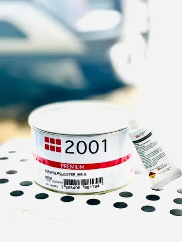 Adesivo Poliéster 2001 500g