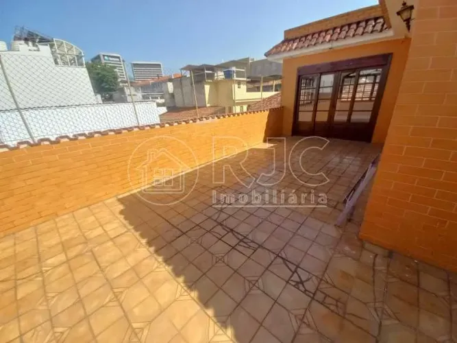 Casa Triplex Tijuca 4 quartos em Maracanã - Rio de Janeiro - RJ