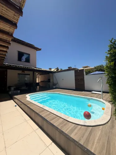 Casa de praia em Arembepe com piscina - 4 quartos, 3 suítes e área gourmet