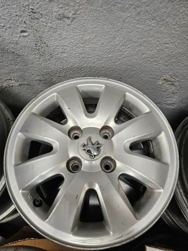 Jogo de roda original Peugeot 207 aro 14 4x108