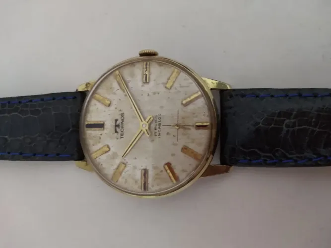Relógio Technos Vintage 17 Rubis Incabloc