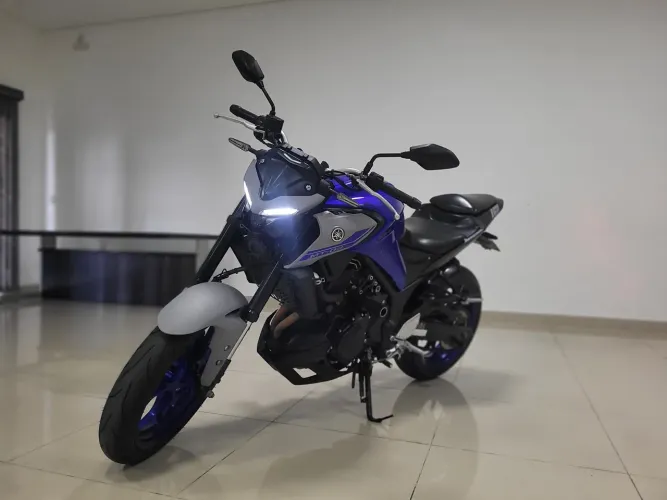 MT-03 2021/2022 ? Esportiva com ABS