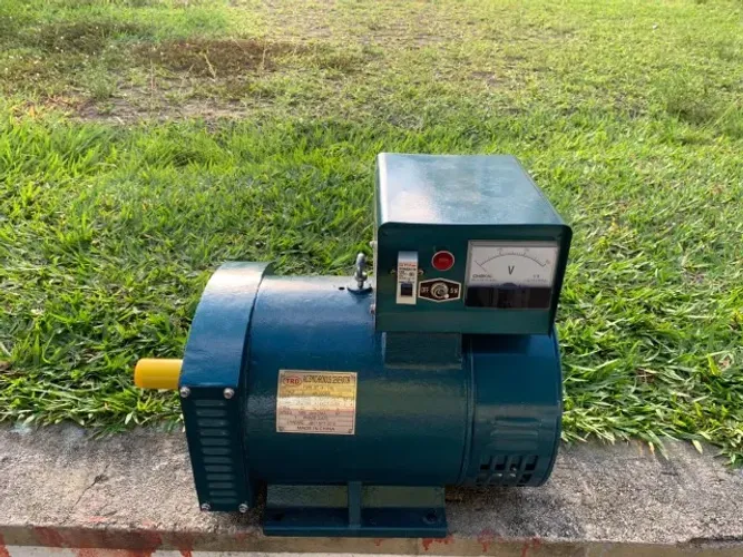 Gerador Monofásico de 4.0kva 110/220 Baixa Rotação Zero na Caixa