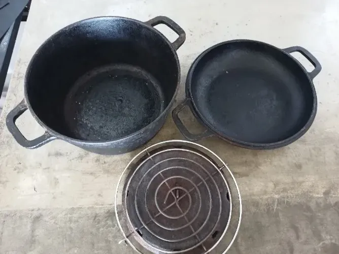 Panela defumador de Ferro