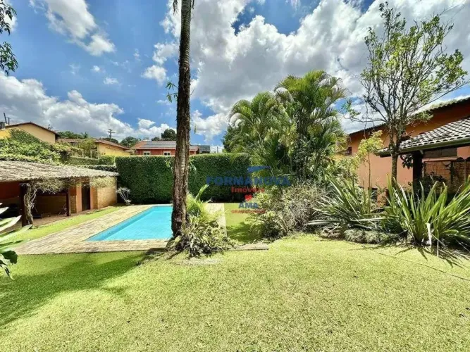 Casa Estilo Rústica 4 quartos sendo 2 suítes, Piscina, Sauna e muito mais em Carapicuíba/S