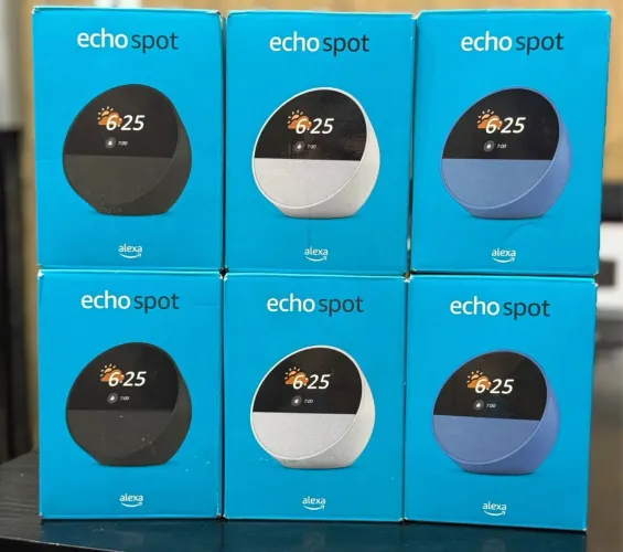 Amazon Echo Spot Lacrada
