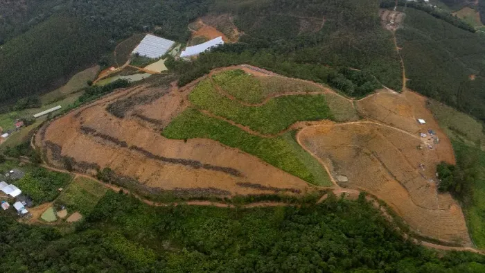 Terreno em Santa Maria de Jetiba (Proximo ao vilarejo gonçalves) 300m do asfalto