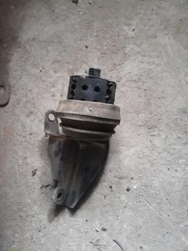 Suporte do motor do golf mk3