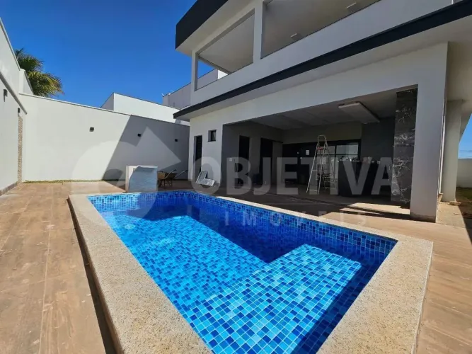 Casa em Condomínio para aluguel, 4 quartos, 4 suítes, 4 vagas, Royal Park - UBERLANDIA/MG