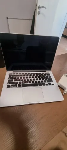 MacBook Pro Retina 13 - Modelo A1502 em Ótimo Estado
