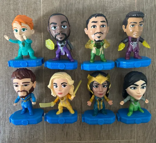brinquedos bonecos Eternos Marvel coleção McDonalds - 8 unidades