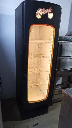Cervejeira Metalfrio exclusiva , 110v , funcionando perfeitamente