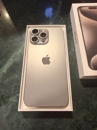 iPhone 15 Pro Max 256 GB