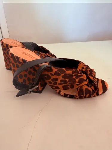 Sandália Schutz | Animal print 