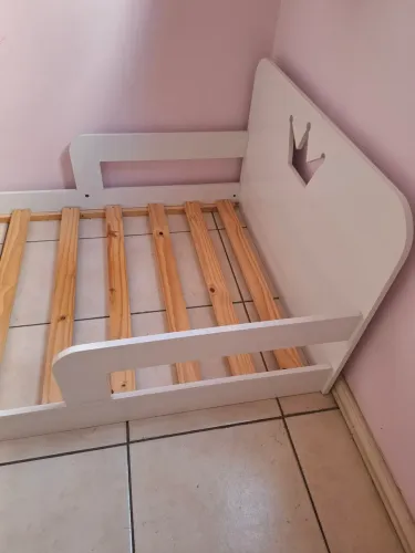 Cama infantil solteiro