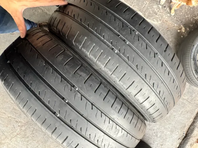 Par de Pneus West Lake RP28 195/60R15 88 H, 70% de vida útil