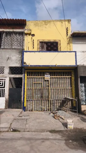 PRÉDIO COMERCIAL MONTE CASTELO 