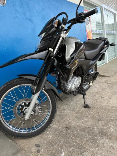  Bros 2023 preta único dono