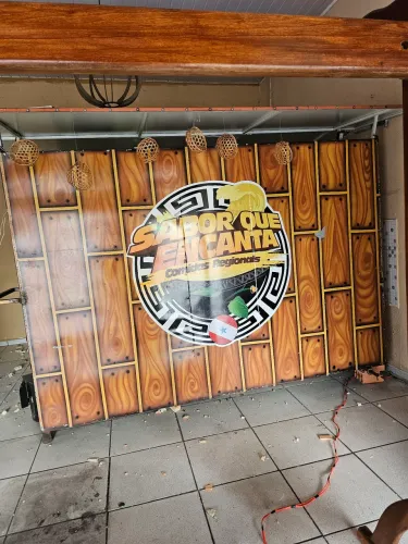 VENDE-SE CARRINHO DE LANCHES 