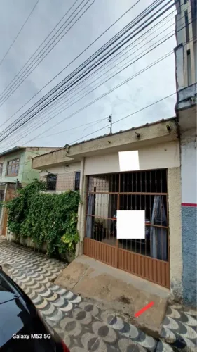 Oportunidade Casa com 2 moradas na Almirante Barroso
