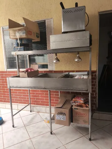 Mesa aquecida para lanchonete ou restaurante