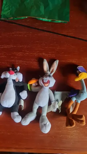 Lote 3 Pelucias Looney Toones Oficiais - Perna Longa, Frajola e Papa Leguas