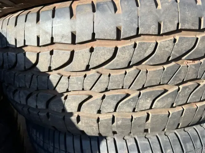 Pneu 265/60/18 Michelin Force