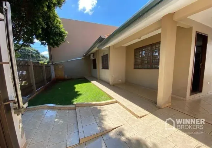 Casa à venda, 231 m² por R$ 1.100.000,00 - Centro - Campo Mourão/PR