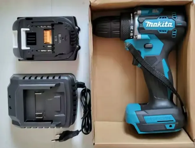 Parafusadeira makita NOVA BATERIA+CARREGADOR