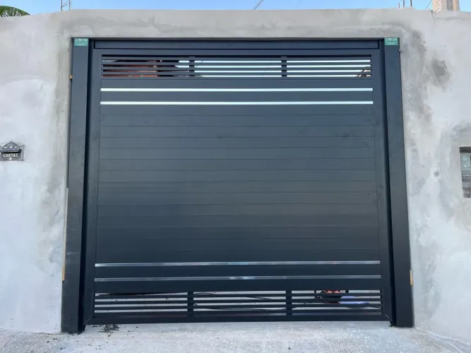 Portões em ferro e alumínio ?