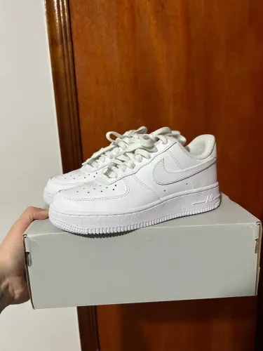 Tênis Nike Air Force 1 feminino