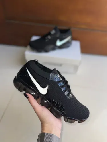 Tênis vapor max
