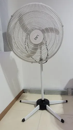 Ventilador coluna Tron -leia o anuncio