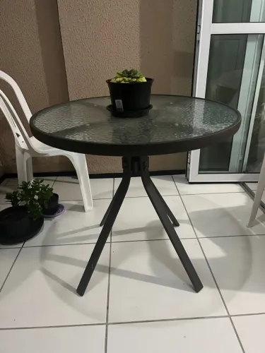 Mesa de canto redonda com tampo de vidro (Aceito cartão)