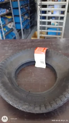 Pneu carrinho de mão 3,25/3.00-8