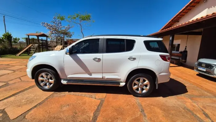 Chevrolet Trailblazer LTZ 2.8 Ctdi Diesel Aut. 2014 7 lugares